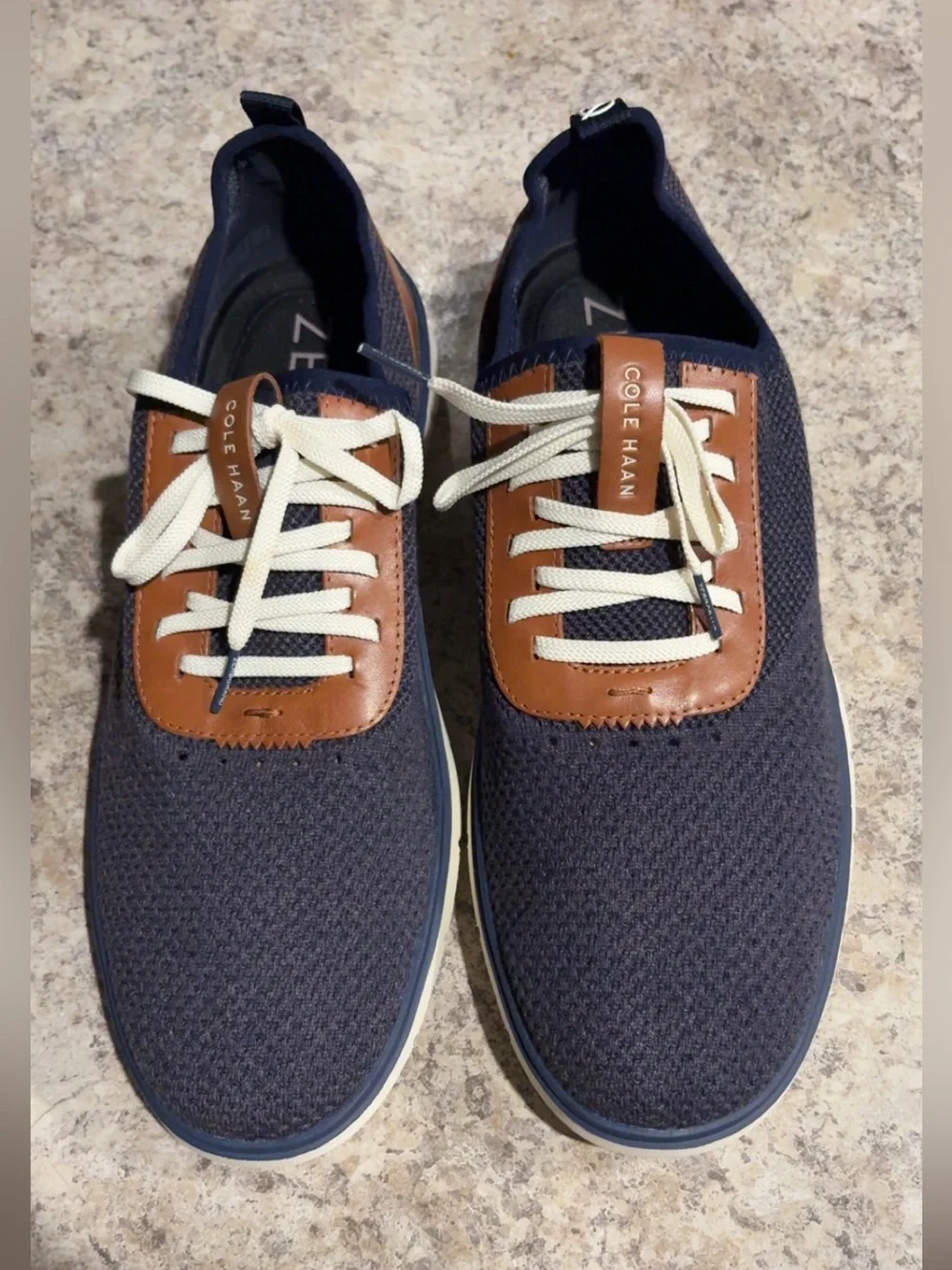 13 Men Cole Haan Navy Knit Sneakers with Brown Leather Accents EUC